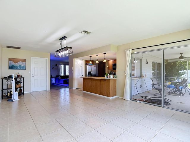 1832 SE Van Loon Terrace, Cape Coral, FL 33990