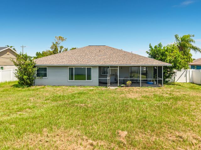 1832 SE Van Loon Terrace, Cape Coral, FL 33990