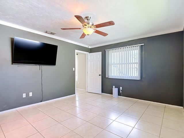 1832 SE Van Loon Terrace, Cape Coral, FL 33990