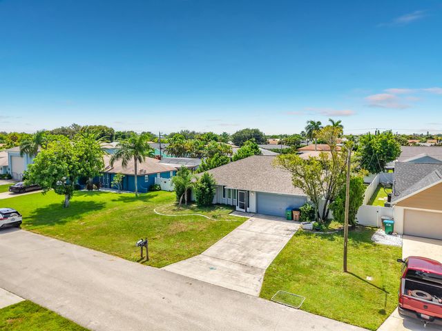 1832 SE Van Loon Terrace, Cape Coral, FL 33990