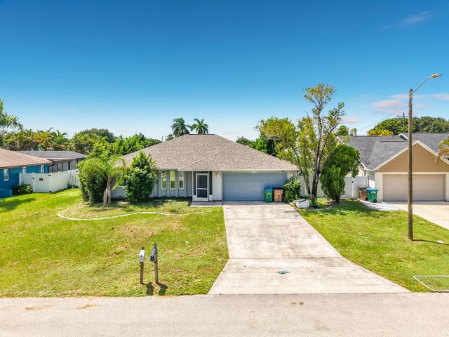 1832 SE Van Loon Terrace, Cape Coral, FL 33990