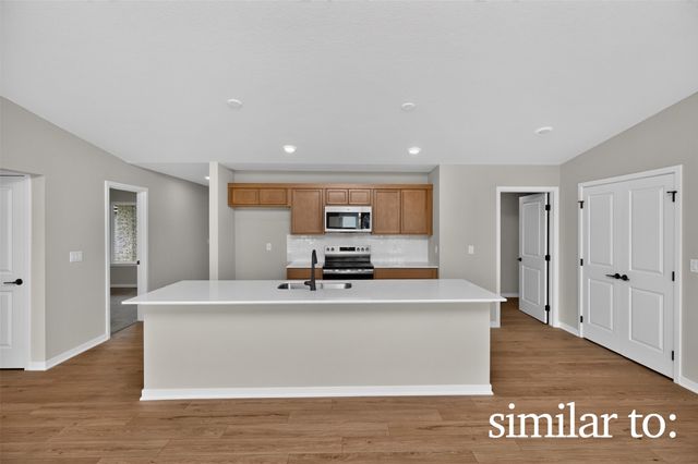 702 NE Crossing Oaks Drive, Ankeny, IA 50021