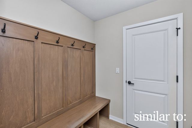 702 NE Crossing Oaks Drive, Ankeny, IA 50021