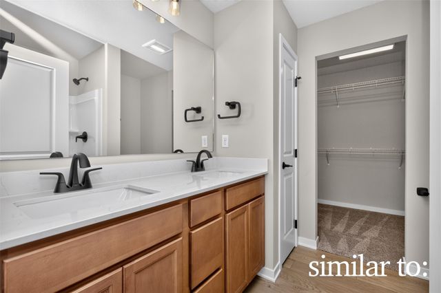 702 NE Crossing Oaks Drive, Ankeny, IA 50021