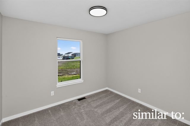 702 NE Crossing Oaks Drive, Ankeny, IA 50021