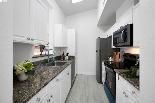 7126 Cross Creek Cir D, Dublin, CA 94568