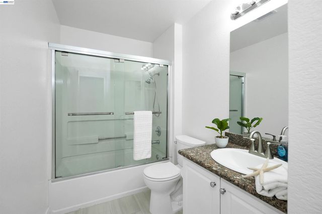 7126 Cross Creek Cir D, Dublin, CA 94568