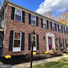 915 CYPRESS POINT CIR, Bowie, MD 20721