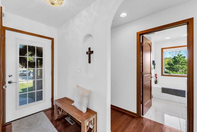 4317 20th PLACE, Kenosha, WI 53144