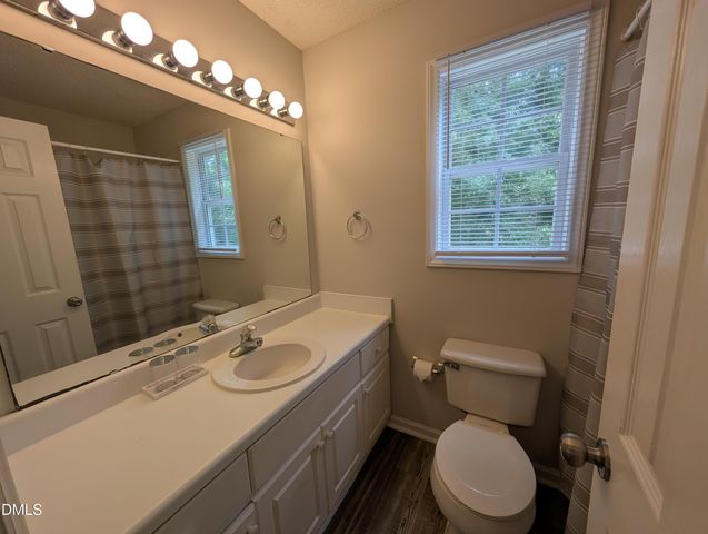 1039 Laurel Leaf Road, Zebulon, NC 27597