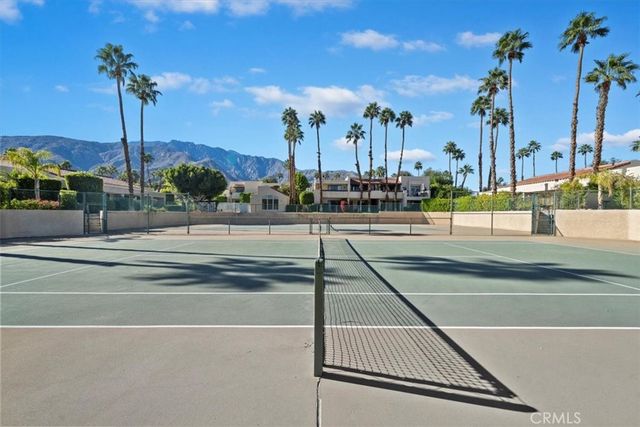 200 E Racquet Club 72, Palm Springs, CA 92262