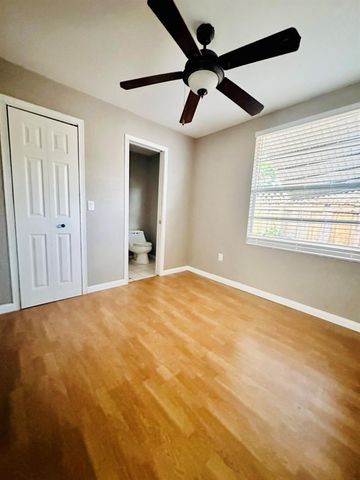 1118 N E Street, Lake Worth Beach, FL 33460