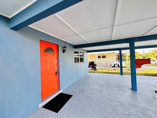 1118 N E Street, Lake Worth Beach, FL 33460