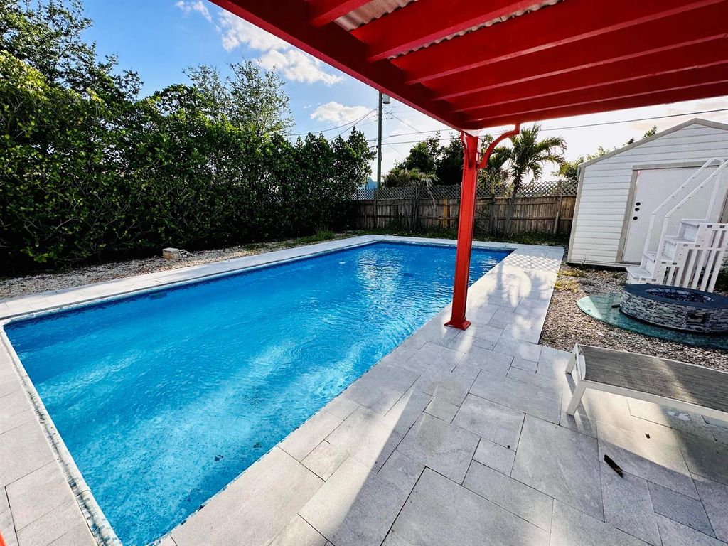 1118 N E Street, Lake Worth Beach, FL 33460