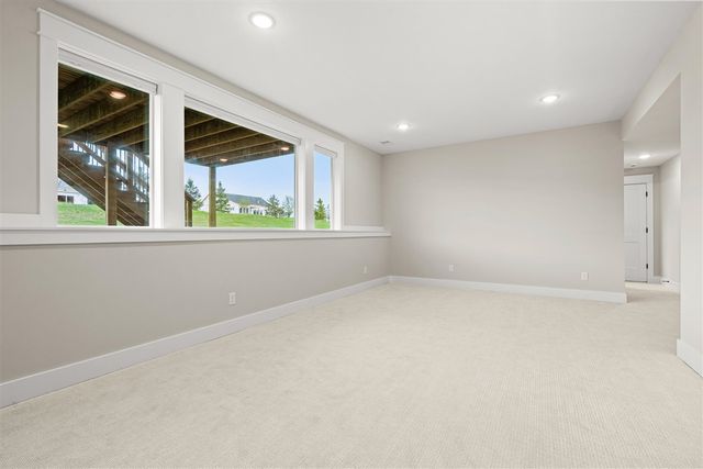 5584 Stonebridge Drive, Grandville, MI 49418