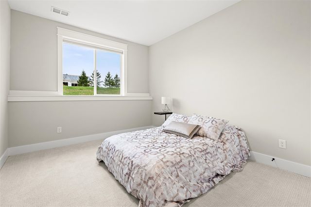 5584 Stonebridge Drive, Grandville, MI 49418