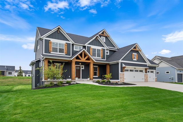 5584 Stonebridge Drive, Grandville, MI 49418