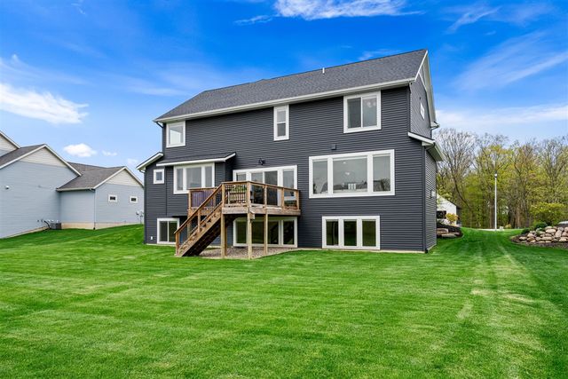 5584 Stonebridge Drive, Grandville, MI 49418