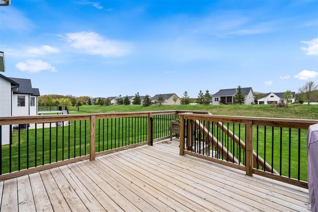 5584 Stonebridge Drive, Grandville, MI 49418