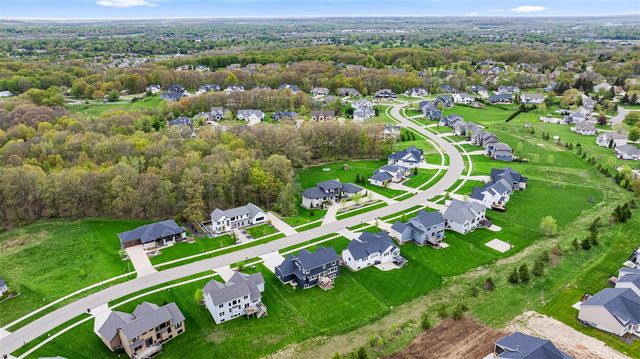 5584 Stonebridge Drive, Grandville, MI 49418