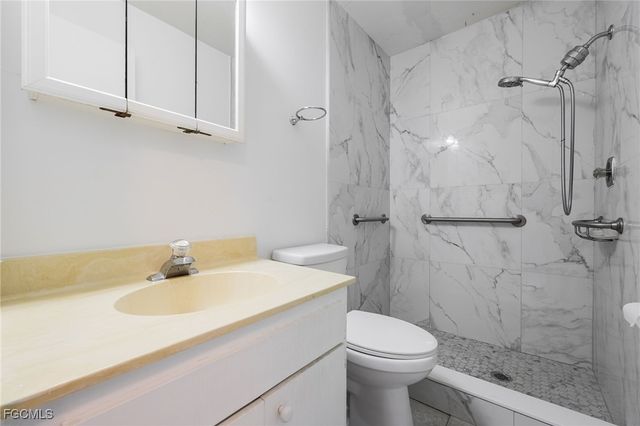 13 Pinewood BLVD, Lehigh Acres, FL 33936