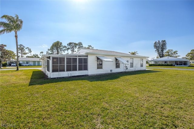 13 Pinewood BLVD, Lehigh Acres, FL 33936