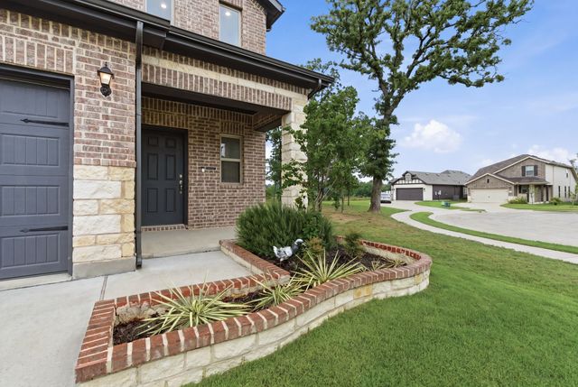 1017 King Street, Aubrey, TX 76227