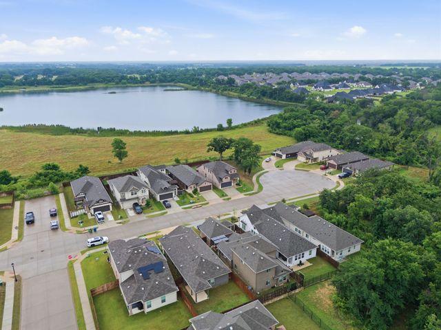 1017 King Street, Aubrey, TX 76227