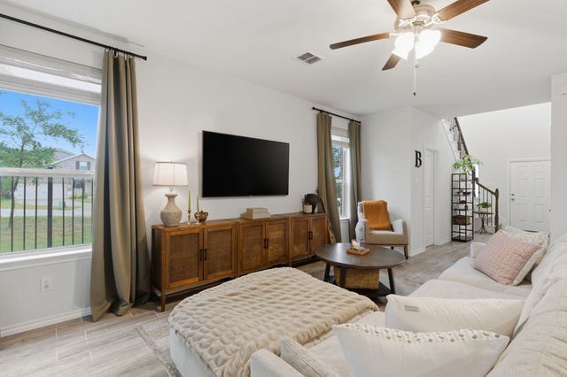 1017 King Street, Aubrey, TX 76227