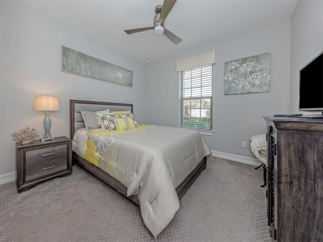 195 MARAVIYA BOULEVARD, Nokomis, FL 34275