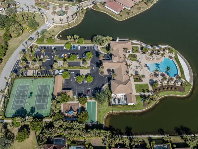 195 MARAVIYA BOULEVARD, Nokomis, FL 34275