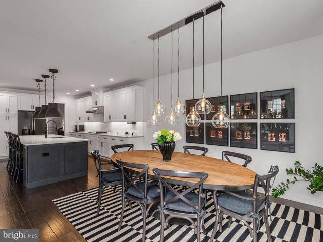3702 ROSE TRADER LN, Newtown Square, PA 19073