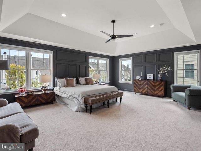 3702 ROSE TRADER LN, Newtown Square, PA 19073