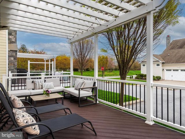 3702 ROSE TRADER LN, Newtown Square, PA 19073