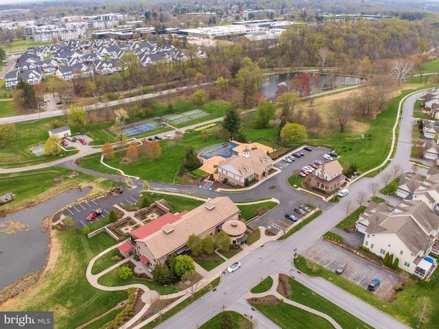 3702 ROSE TRADER LN, Newtown Square, PA 19073
