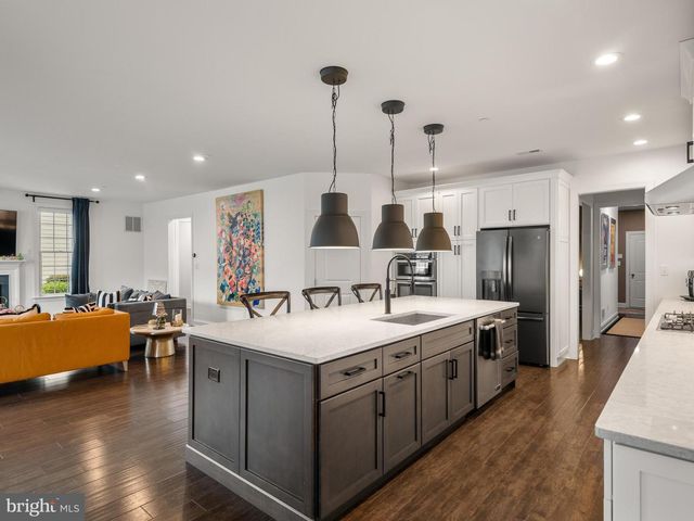 3702 ROSE TRADER LN, Newtown Square, PA 19073