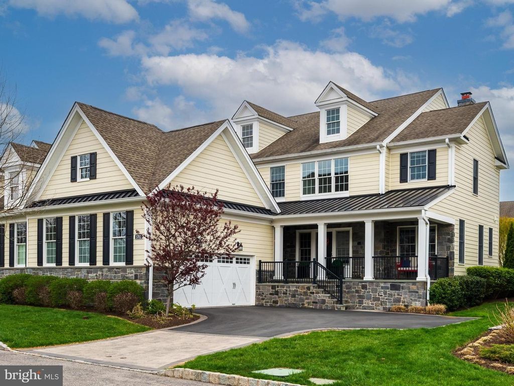 3702 ROSE TRADER LN, Newtown Square, PA 19073