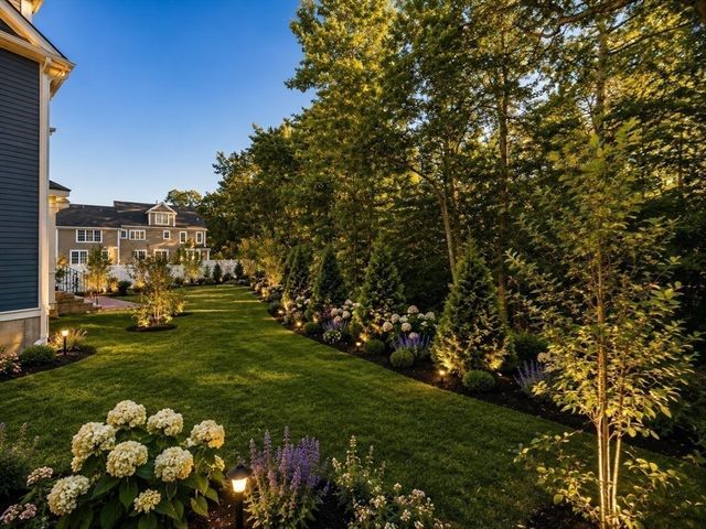 20 Shuttleworth Place, Dedham, MA 02026