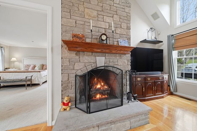 105 Weyland Circle, North Andover, MA 01845