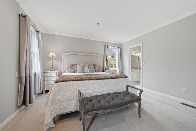 105 Weyland Circle, North Andover, MA 01845