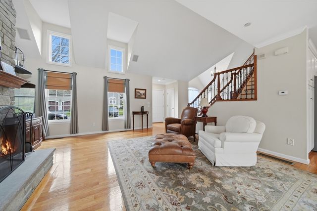 105 Weyland Circle, North Andover, MA 01845