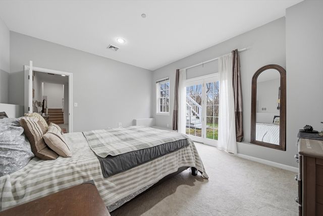 105 Weyland Circle, North Andover, MA 01845
