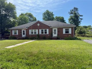 11 Beauregard Ave, Henrico, VA 23075