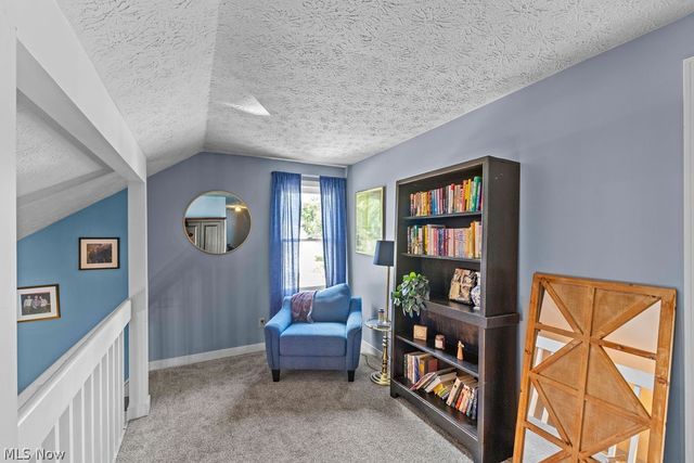 3597 Stratavon Drive NW, North Canton, OH 44720
