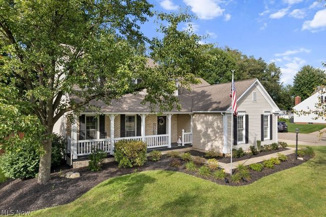 3597 Stratavon Drive NW, North Canton, OH 44720