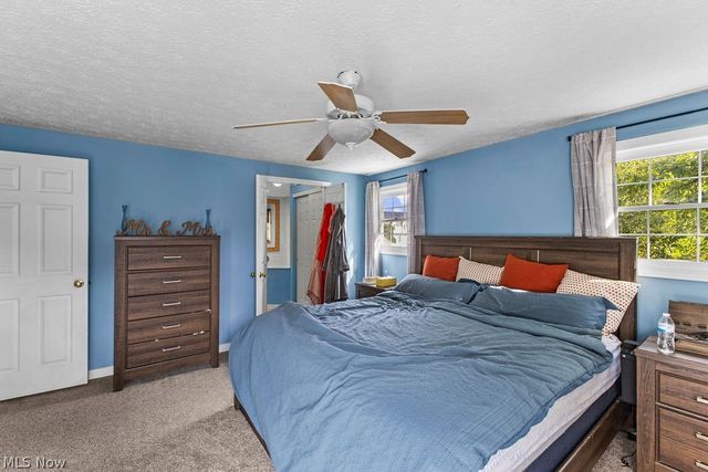 3597 Stratavon Drive NW, North Canton, OH 44720