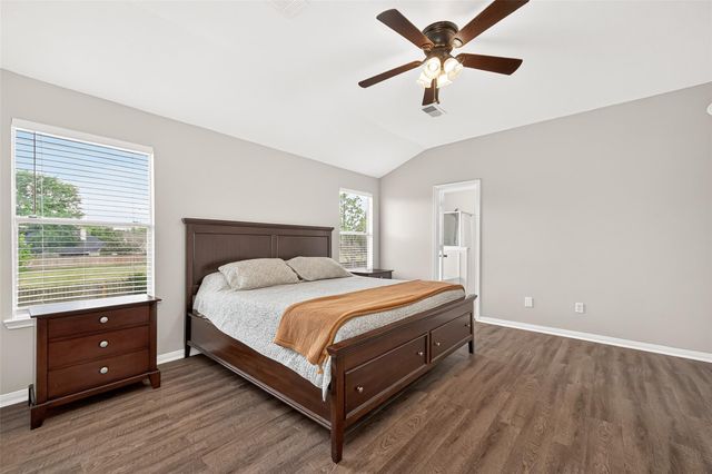 17235 Laguna Trail Drive, Houston, TX 77095