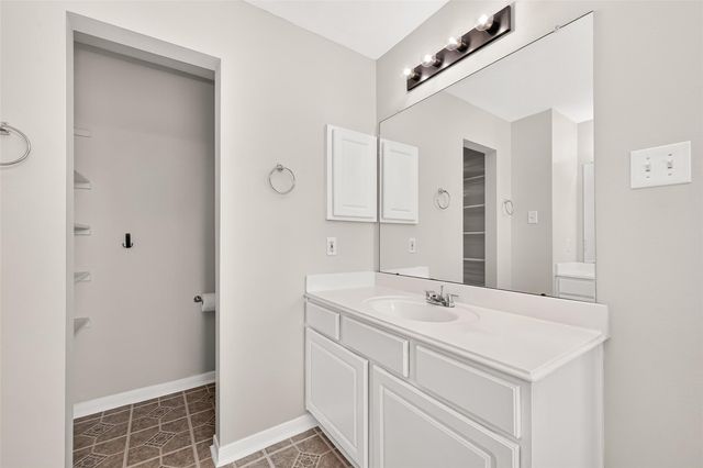 17235 Laguna Trail Drive, Houston, TX 77095