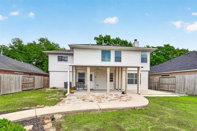 17235 Laguna Trail Drive, Houston, TX 77095