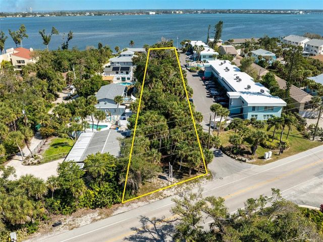5065 N BEACH ROAD, Englewood, FL 34223